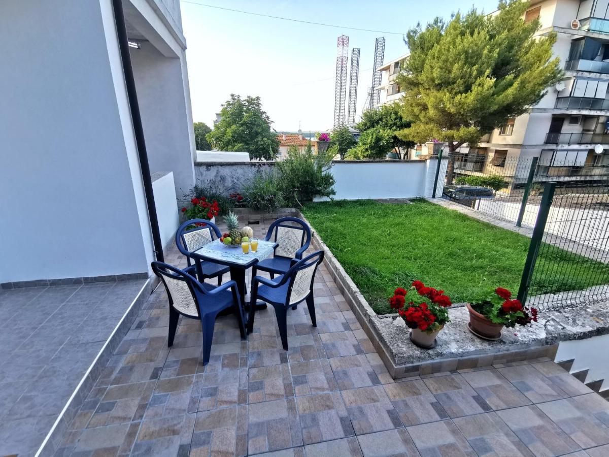 Parun Apartman Póla Kültér fotó